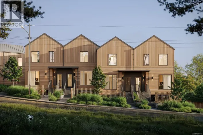 8 1520 Louise Pl, Saanich