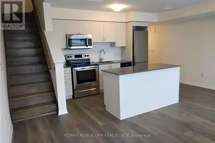 8 - 155 WILLIAM DUNCAN ROAD, Toronto