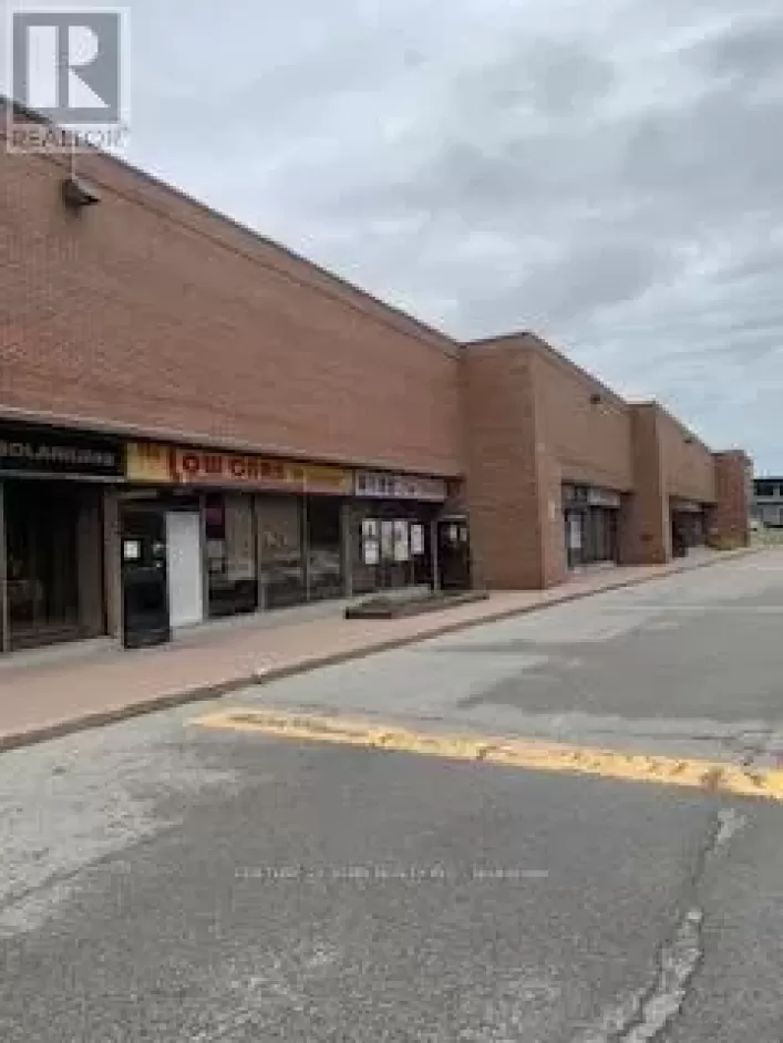 8 - 170 ESNA PARK DRIVE, Markham