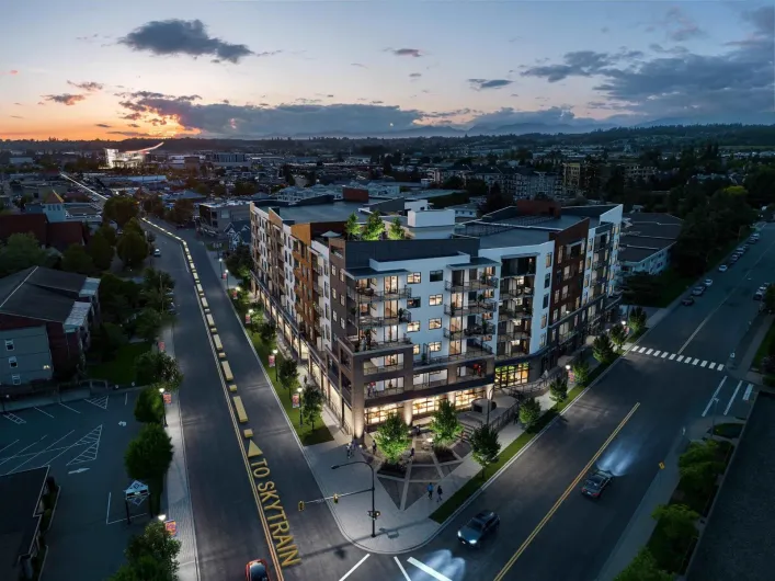 8 20769 FRASER HIGHWAY, Langley