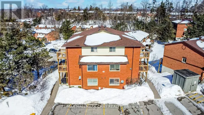 8 - 22 MEADOW LANE, Barrie