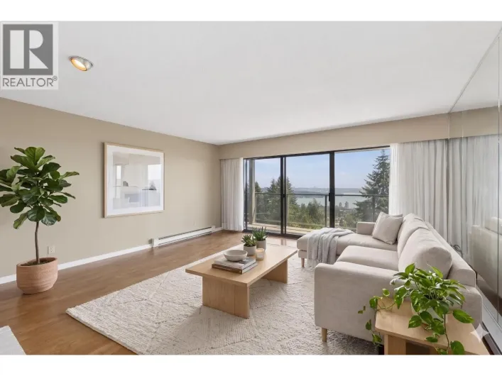 8 2206 FOLKESTONE WAY, West Vancouver