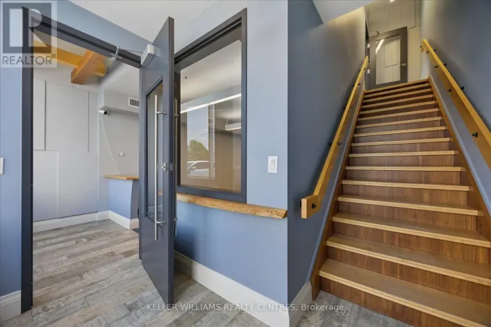 8 - 235 INDUSTRIAL PARKWAY S, Aurora
