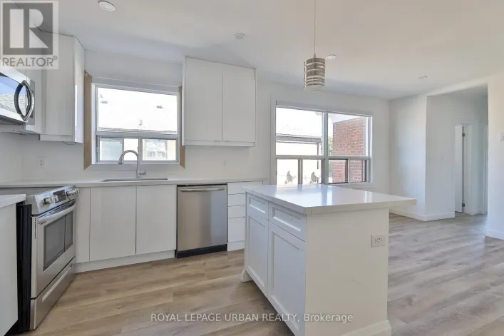 8 - 2841 KEELE STREET, Toronto