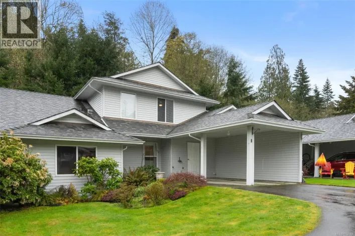 8 300 Grosskleg Way, Lake Cowichan