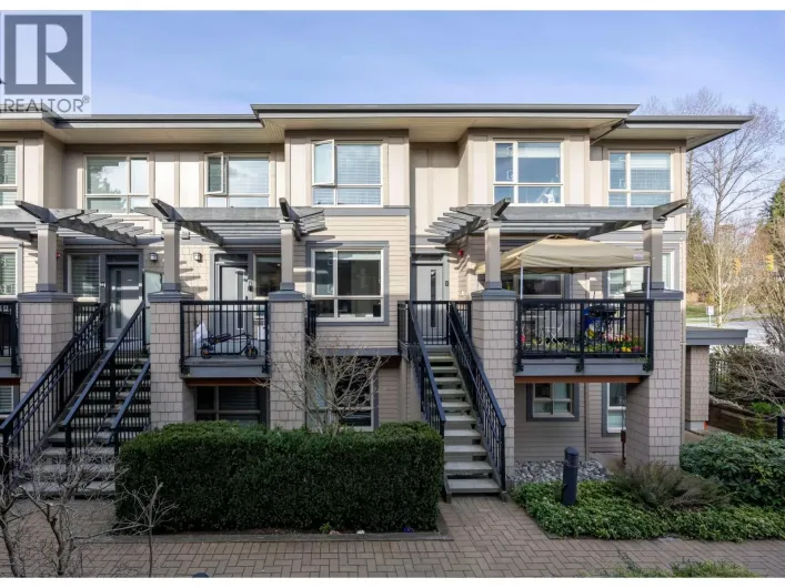 8 3201 NOEL DRIVE, Burnaby