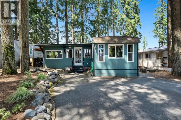 8 3560 Hallberg Rd, Cassidy