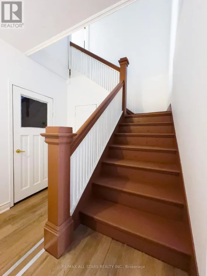 8 - 36 MAIN STREET, Kawartha Lakes