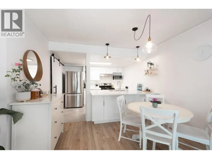 8 385 GINGER DRIVE, New Westminster