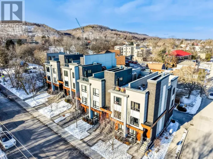 8 - 39 ROBINSON STREET N, Grimsby