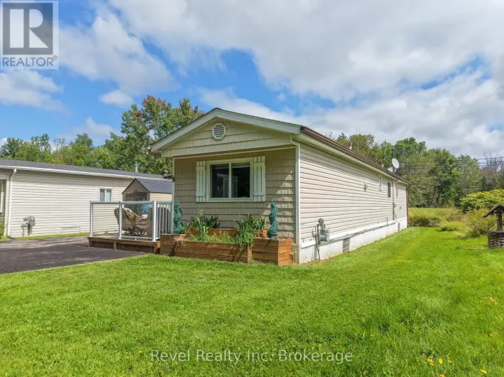 8 - 395 RIVERBEND ROAD, North Bay