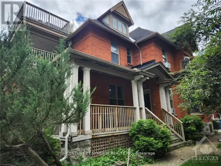 8 - 450 MACLAREN STREET, Ottawa