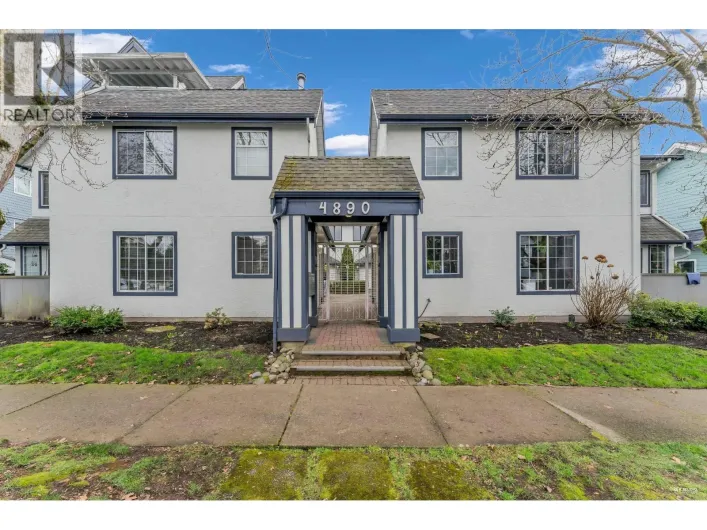 8 4890 48 AVENUE, Delta