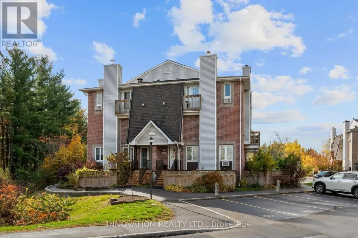 8 - 5 TIMBERVIEW WAY, Ottawa