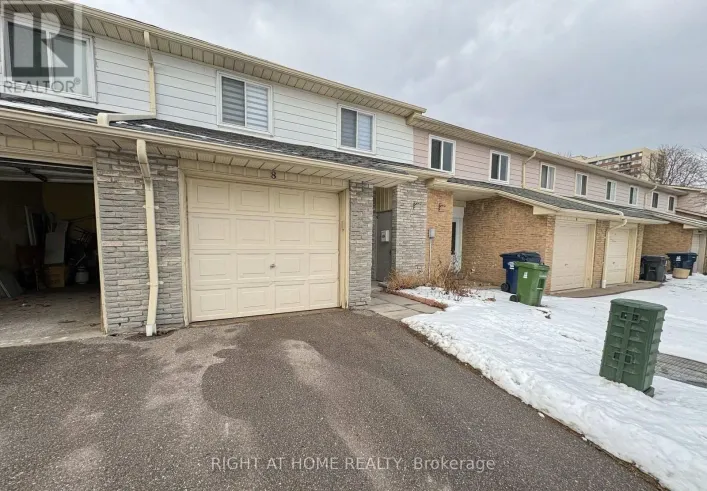 8 - 50 BLACKWELL AVENUE, Toronto