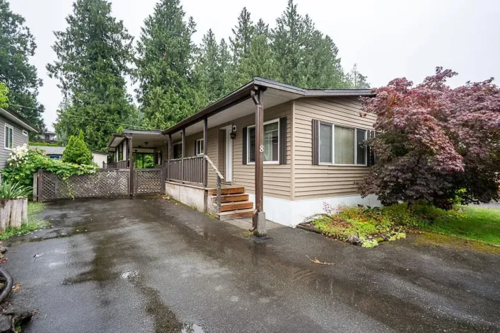 8 52324 YALE ROAD|Popkum, Rosedale