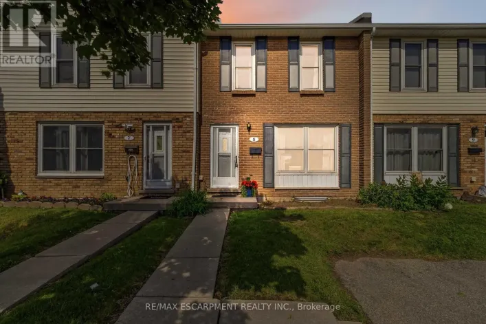 8 - 596 GREY STREET, Brantford