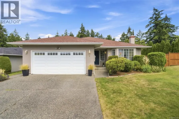 8 6766 Central Saanich Rd, Central Saanich