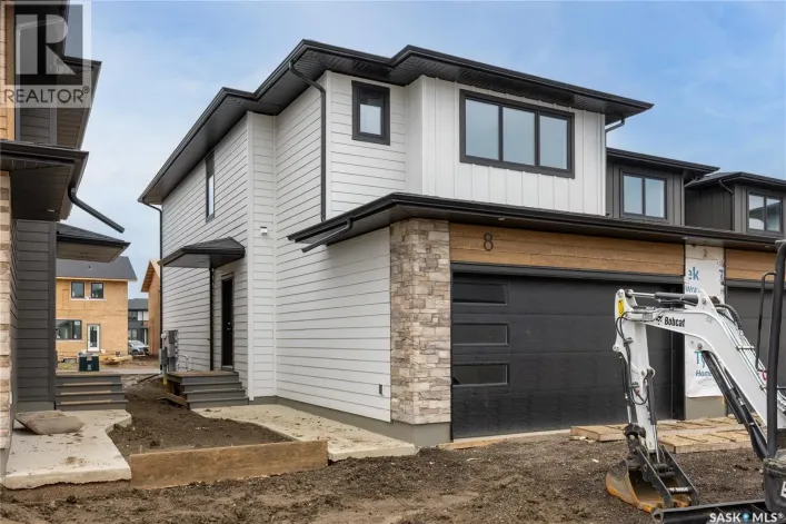 Row / Townhouse for sale: 8 830 Brighton BOULEVARD, Saskatoon