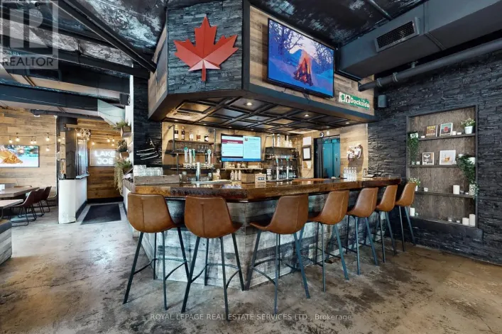 8, 9, 10 - 399 ELIZABETH STREET, Burlington