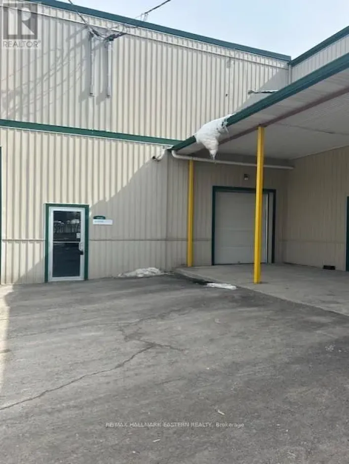 #8 - 910 HIGH STREET, Peterborough