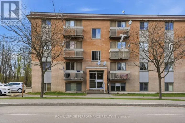 8 - 998 CARTIER BOULEVARD, Hawkesbury