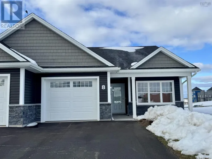 8 Abbey Road, Garlands Crossing