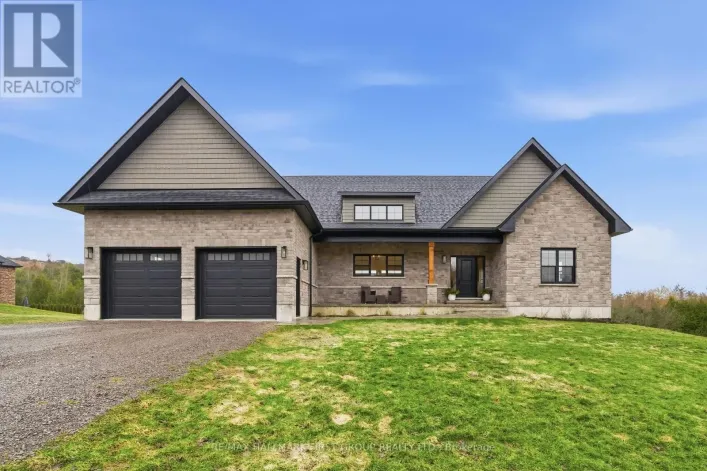 8 ARCHIBALD COURT, Hamilton Township