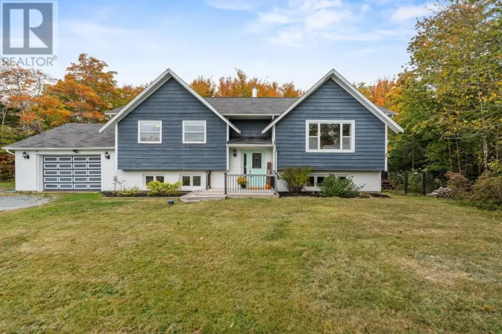 8 Arthur Joseph Drive, Fall River