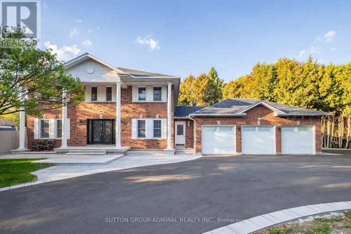 8 BEAUFORT HILLS ROAD, Richmond Hill