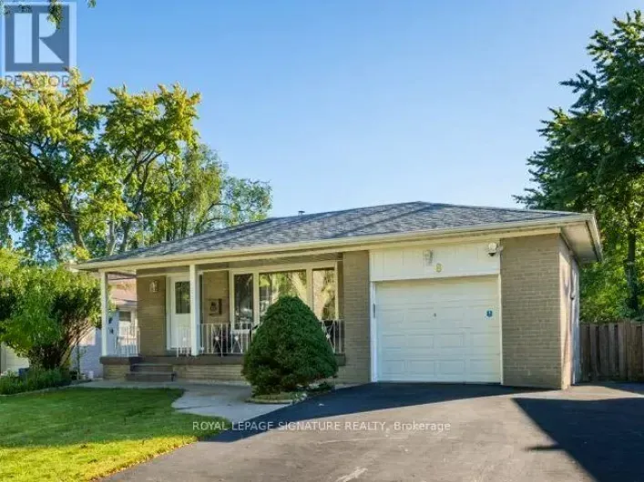 8 BELLBURY CRESCENT, Toronto