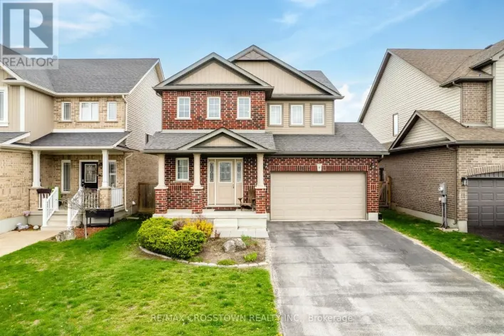 8 BROWNLEY LANE, Essa