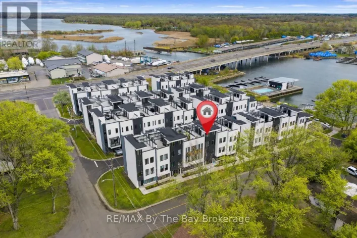 8 BRU LOR LANE, Orillia