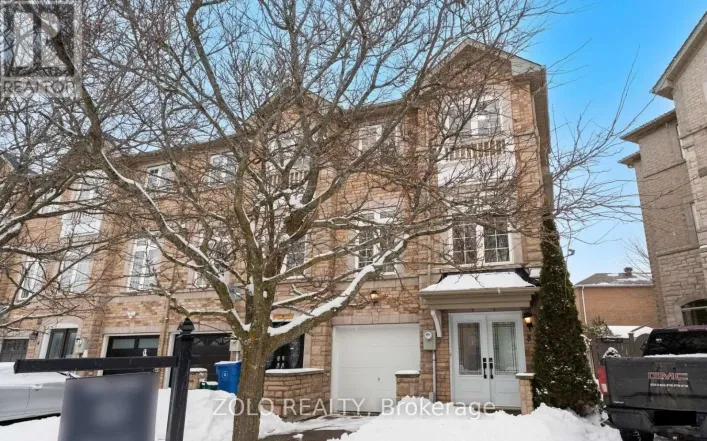 8 BURGON PLACE, Aurora