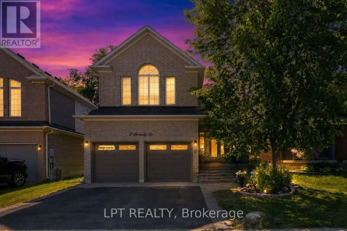 8 BURNABY DRIVE, Georgina