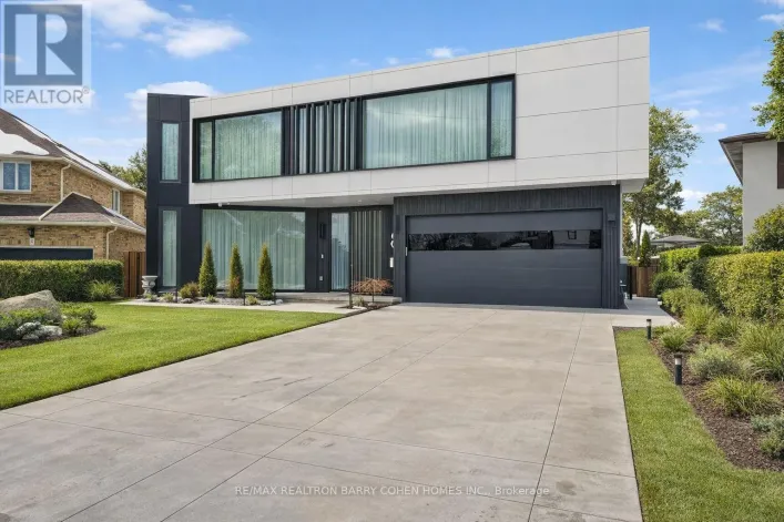 8 CADMUS ROAD, Toronto