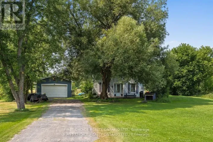 8 CAMPBELL REID COURT, Ottawa