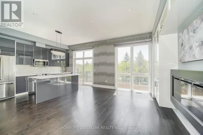 8 CRESTRIDGE DRIVE, Vaughan