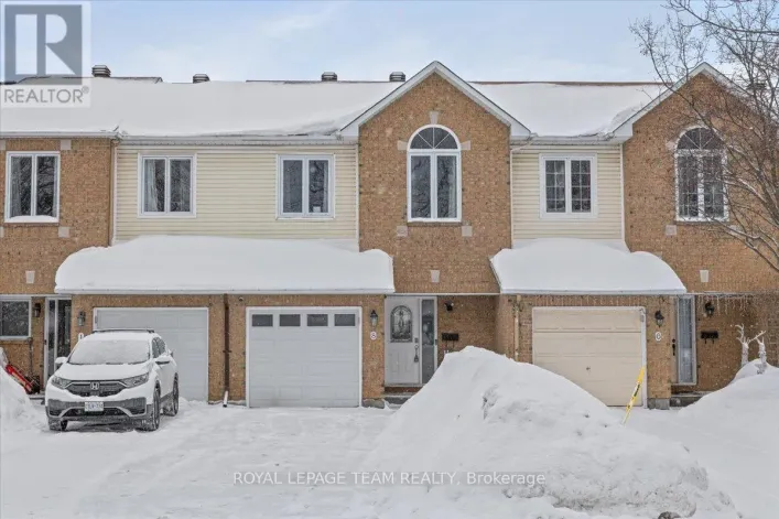 8 CROWNRIDGE DRIVE, Ottawa