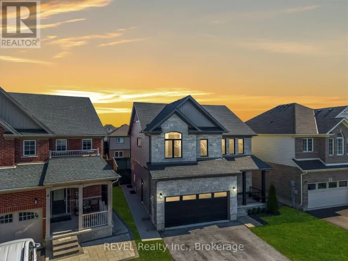 8 ELDERBERRY ROAD, Thorold