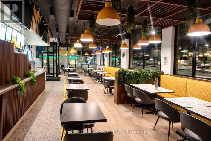 8 ERB STREET W, Waterloo