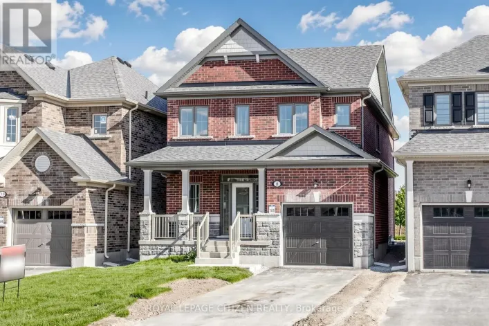 8 FENN CRESCENT, New Tecumseth