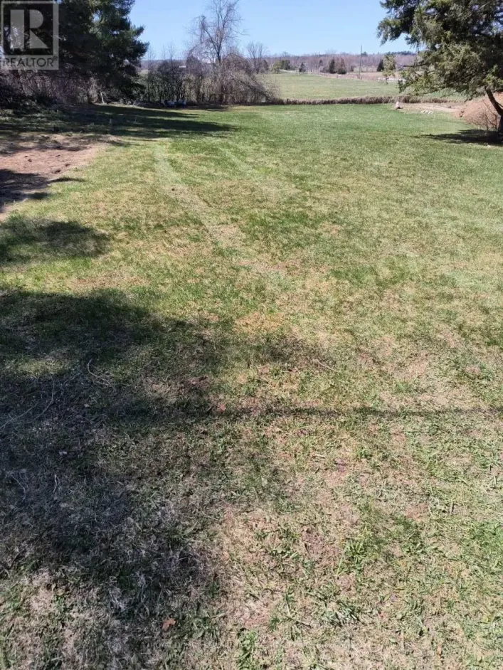 8 FULSOM CRESCENT, Kawartha Lakes