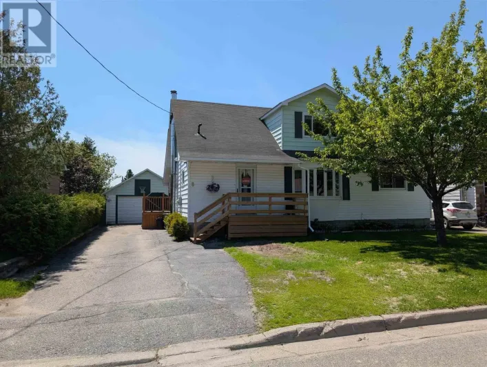 8 George ST, Wawa