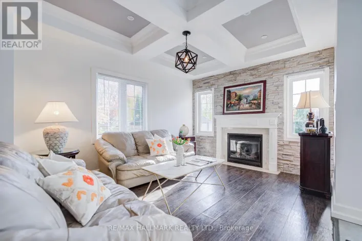 8 GLENDOWER CRESCENT, Georgina