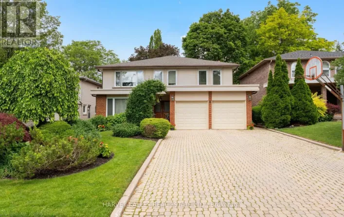 8 GRANADA COURT, Markham