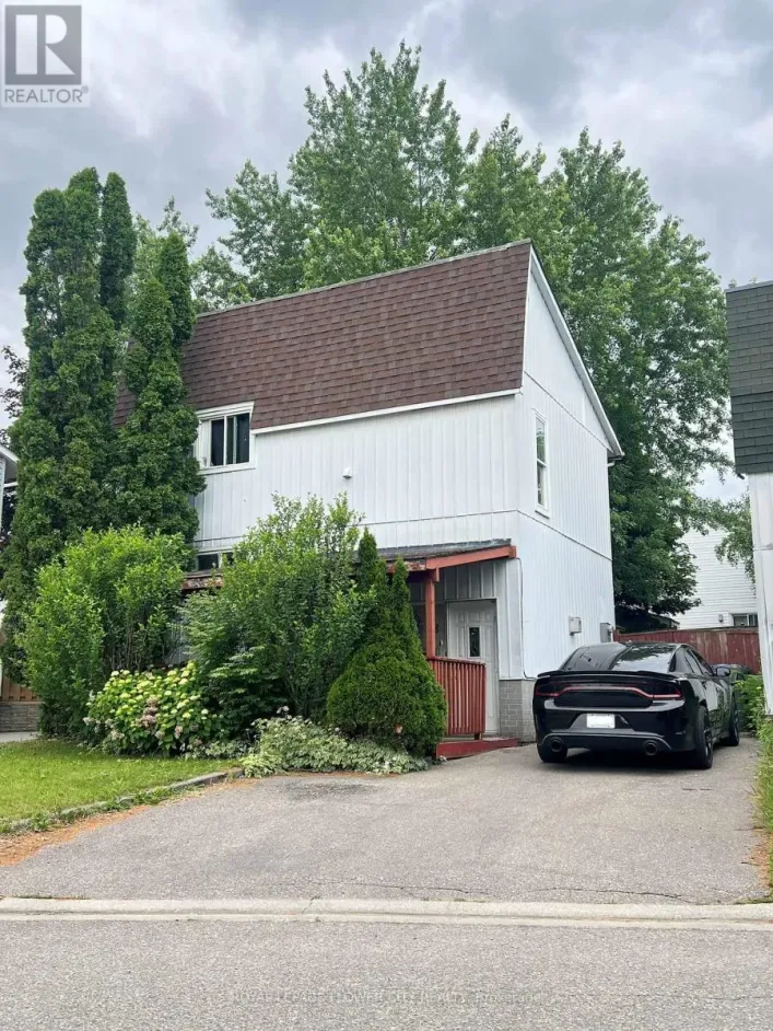 House for sale: 8 GRAND RIVER COURT, Brampton