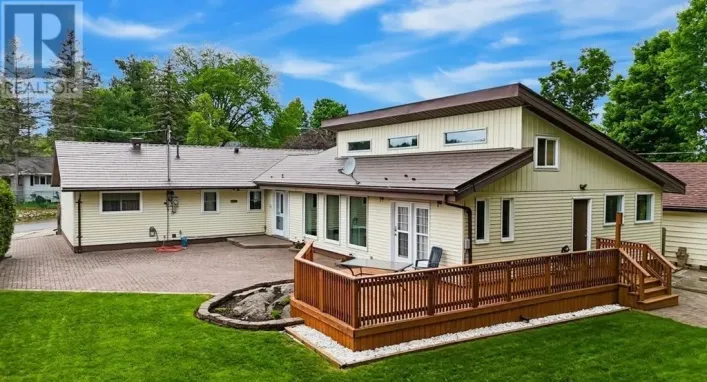 8 Hemlock PL, Elliot Lake
