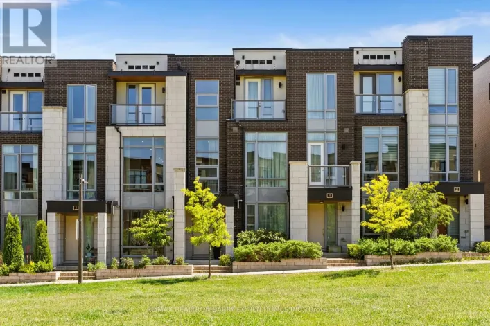 8 HERIOT PLACE, Vaughan