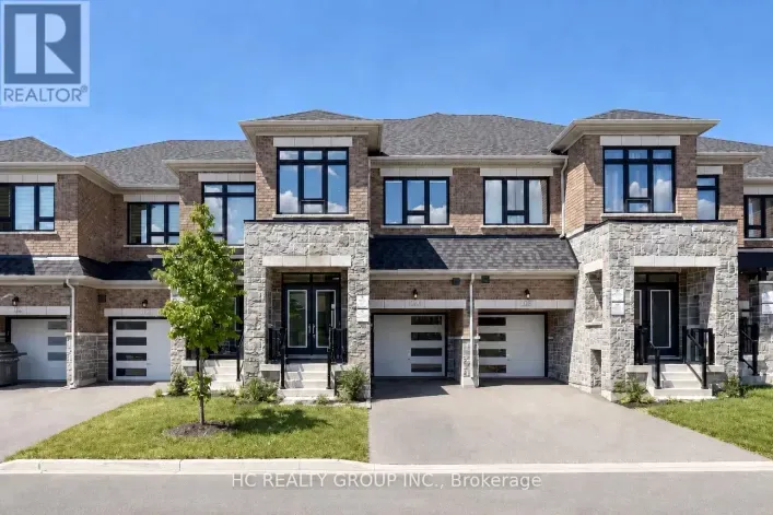 8 HEWISON AVENUE, Richmond Hill